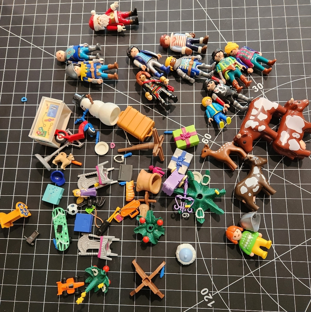 75 Piece Playmobil Lot